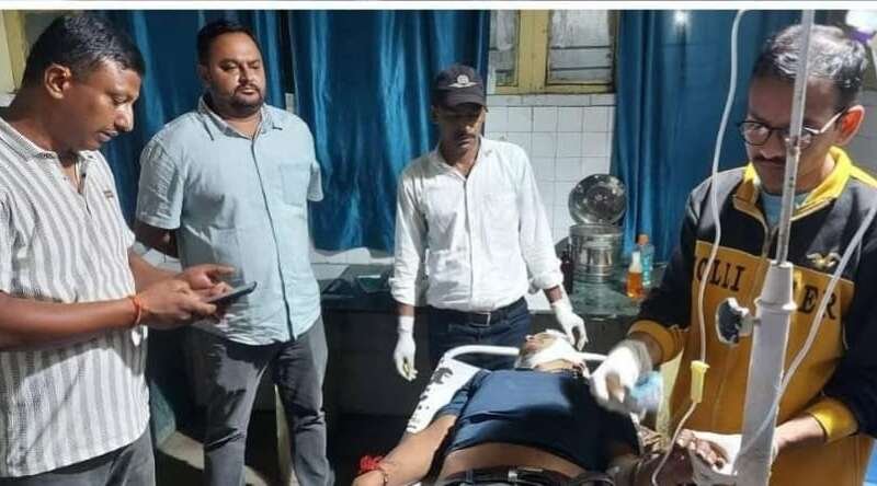 चम्पावत :  कामाज्यूला में 200 मीटर गहरी खाई में गिरी पिकअप, एक की मौत; चालक गंभीर