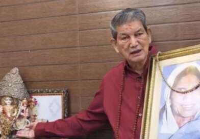 मां की सौगंध खाकर बोले हरीश रावत- नौकरी के बदले पैसा लेना तो दूर, किसी की चाय तक नहीं पी…