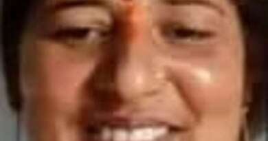 इकलौते बेटे की मौत की खबर ने मां को तोड़ा, सरयू में कूदी