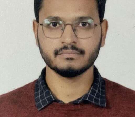AIAPGET 2026 में टनकपुर के डॉ. आकाश सक्सेना की शानदार उपलब्धि, पहले ही प्रयास में हासिल की AIR-8