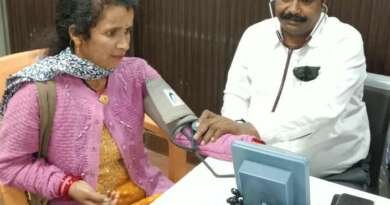 चम्पावत में आयोजित विशेषज्ञ स्वास्थ्य शिविर में हुई 587 मरीजों की जांच
