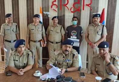 लॉरेंस बिश्नोई के नाम पर जेल अधीक्षक को धमकी देने वाला गिरफ्तार, जेल में बंद महिला पर भी साजिश का आरोप