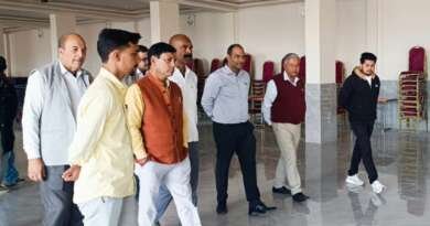 मुख्यमंत्री के प्रस्तावित चम्पावत दौरे की तैयारियां तेज, डीएम ने सर्किट हाउस और रजत जयंती पार्क का किया निरीक्षण