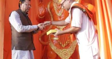 बनबसा में पाटनी तिराहे का नाम होगा ‘हनुमान चौक’, 11 फीट ऊंची प्रतिमा का सीएम धामी ने किया अनावरण