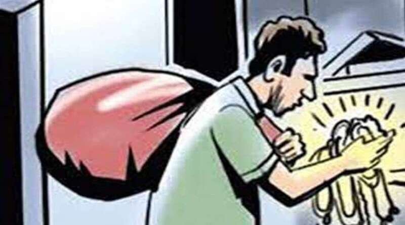 उत्तराखंड : मां के 20 लाख के जेवर चुराकर जयपुर भागा बेटा, पुलिस ने दबोचा