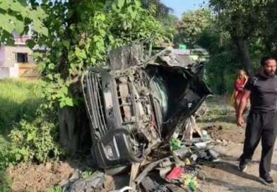 नैनीताल घूमने निकले नवविवाहित जोड़े की कार डंपर से भिड़ी, नेशनल बास्केटबॉल खिलाड़ी की मौत